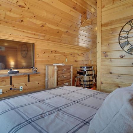 Hatcher Mtn Retreat Sevierville Cabin With Hot Tub! Exterior foto