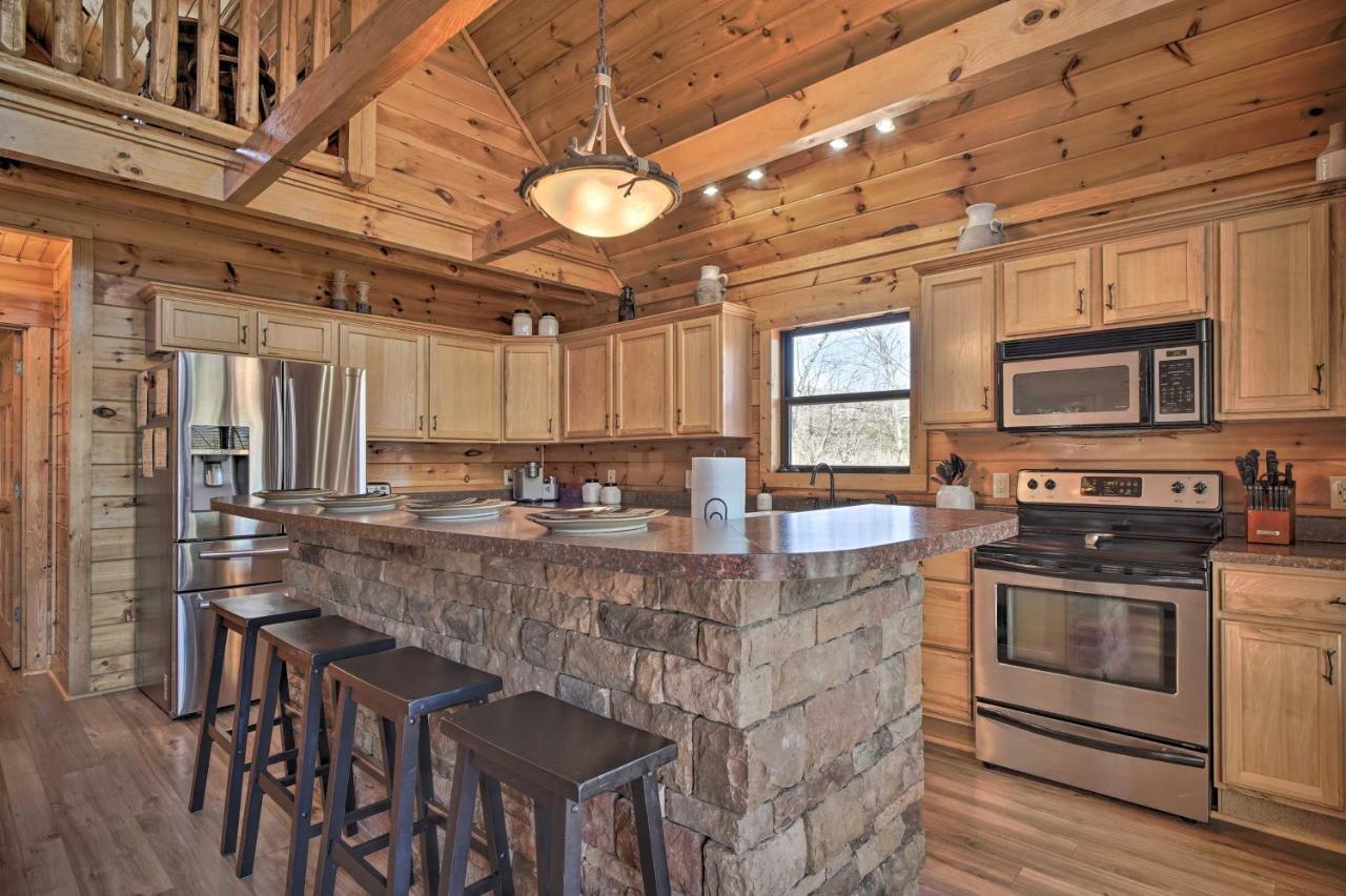 Hatcher Mtn Retreat Sevierville Cabin With Hot Tub! Exterior foto
