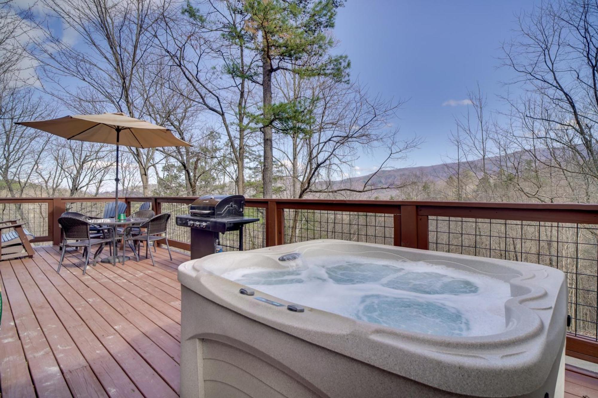 Hatcher Mtn Retreat Sevierville Cabin With Hot Tub! Exterior foto