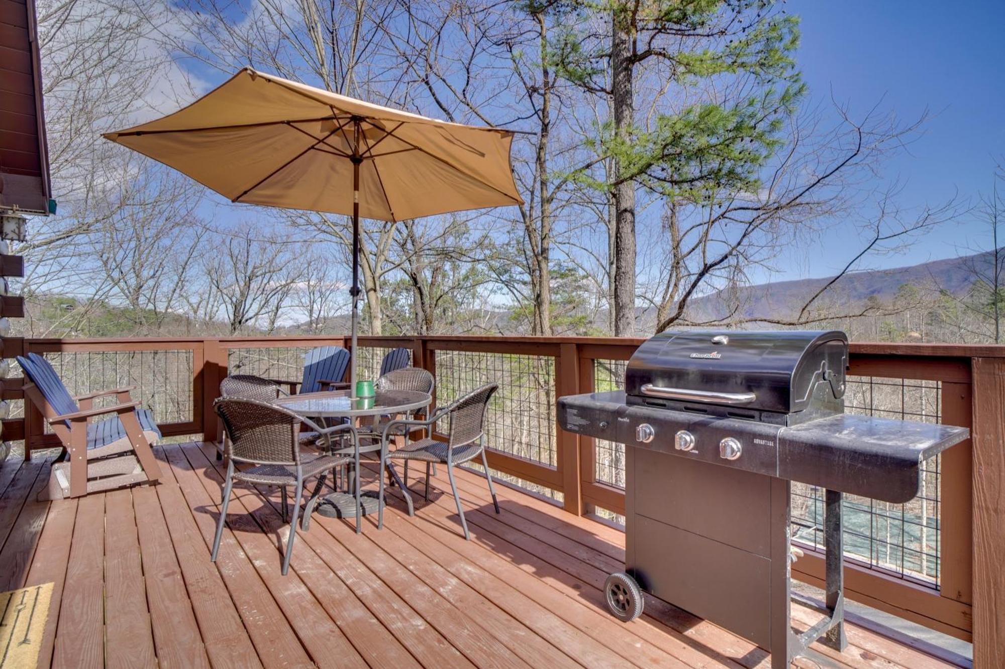 Hatcher Mtn Retreat Sevierville Cabin With Hot Tub! Exterior foto