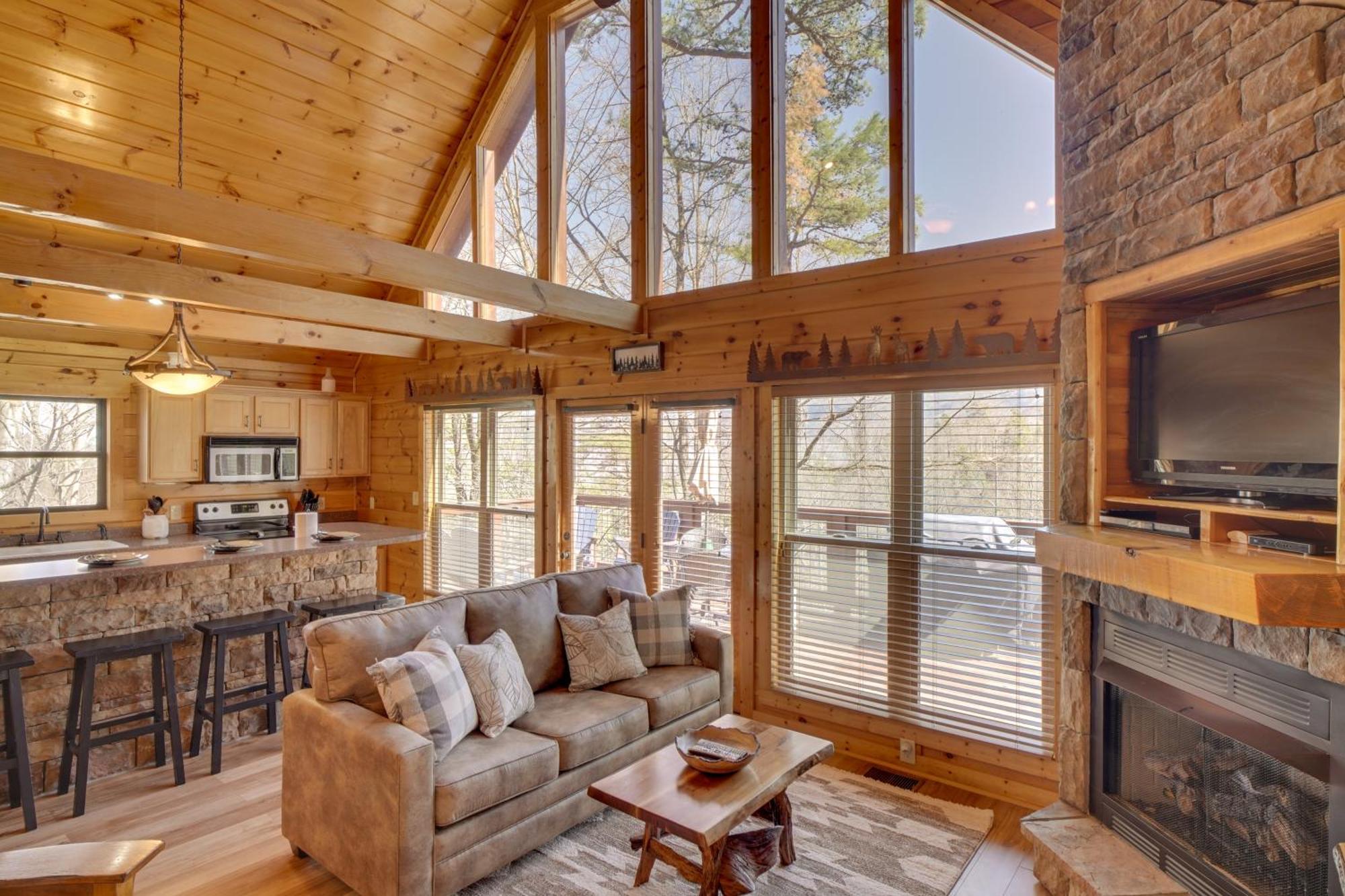 Hatcher Mtn Retreat Sevierville Cabin With Hot Tub! Exterior foto